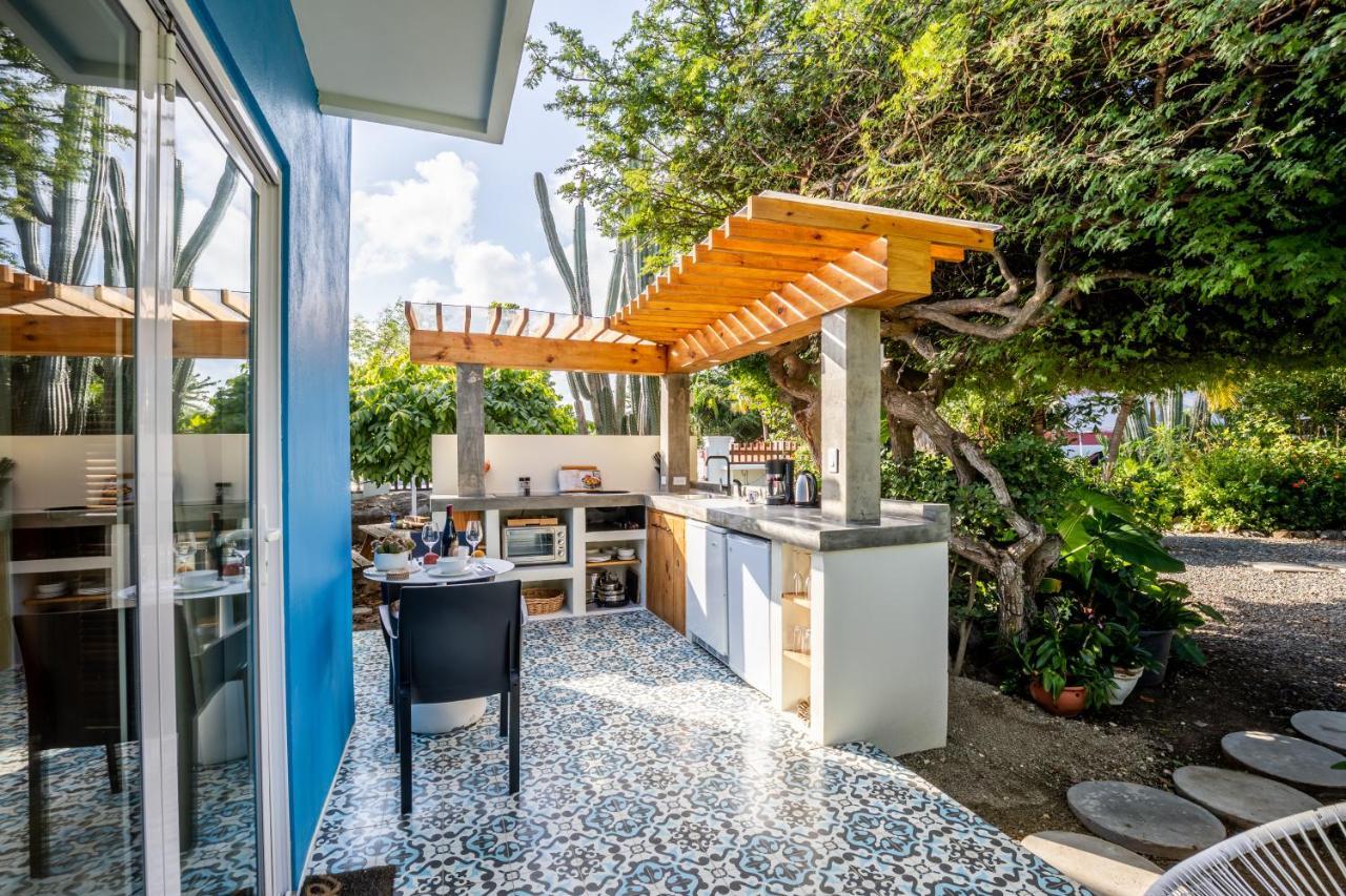 Naima Luxury Home, Cottage & Apartment Rentals Paradera Exterior foto